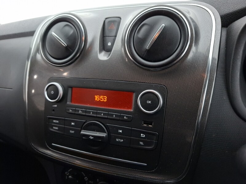 Used Dacia Sandero Stepway 2017 for sale - 77522481: Photo 11