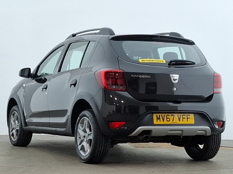 Used Dacia Sandero Stepway 2017 for sale - 77522481: Photo 3