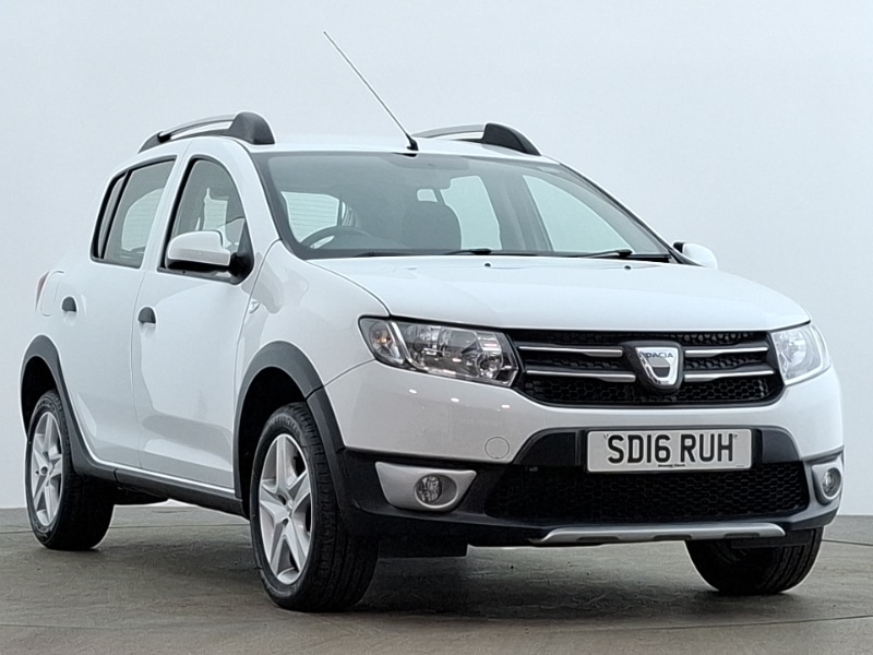 Used Dacia Sandero Stepway 2016 for sale - 76392918: Photo 1