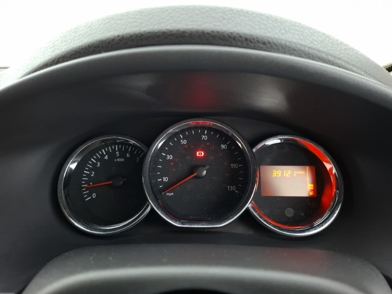 Used Dacia Sandero Stepway 2016 for sale - 76392918: Photo 10