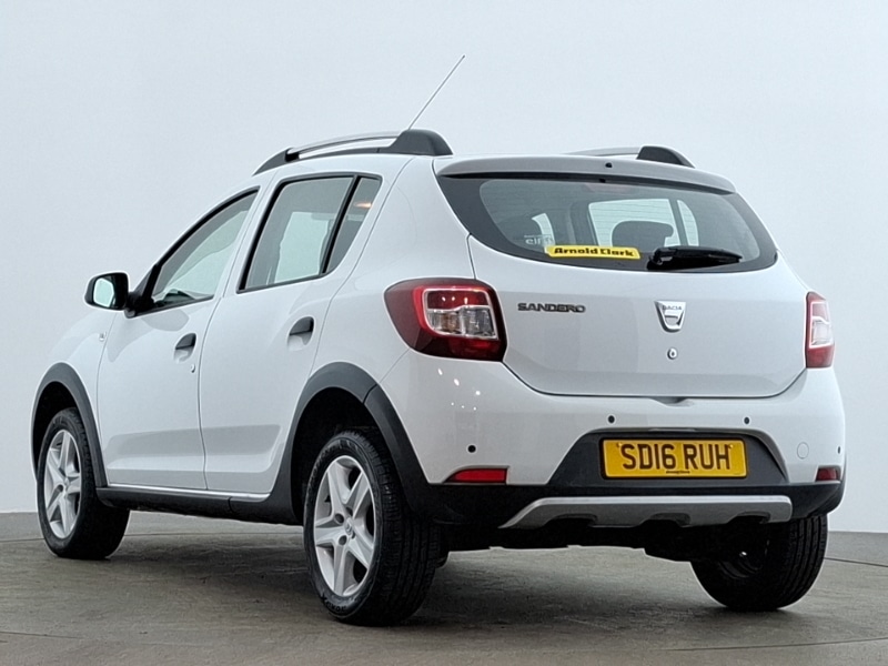 Used Dacia Sandero Stepway 2016 for sale - 76392918: Photo 3