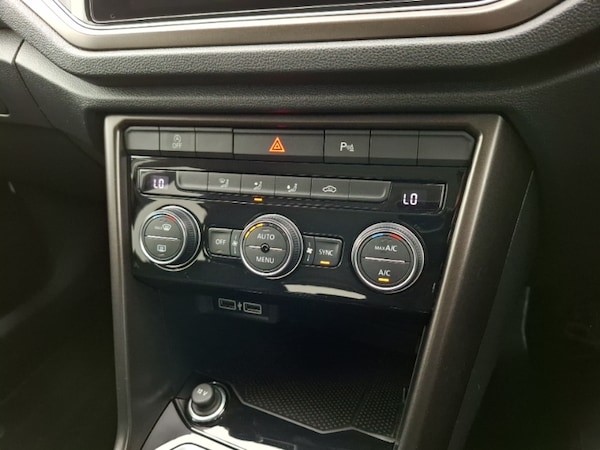 Used Volkswagen T-Roc 2019 for sale - 76195414: Photo 16