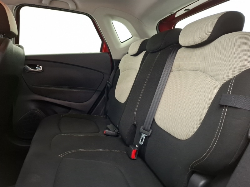 Used Renault Captur 2018 for sale - 77333636: Photo 6