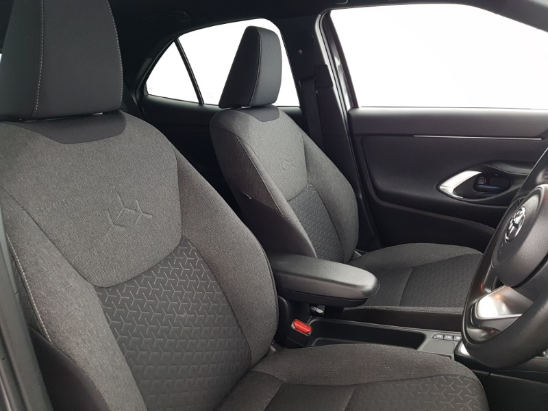 Used Toyota Yaris Cross 2022 for sale - 76947244: Photo 19