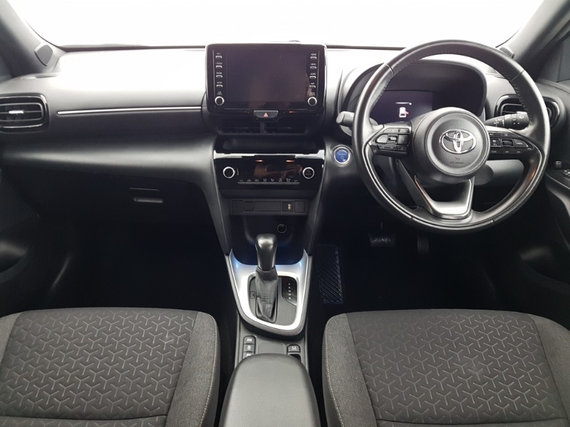 Used Toyota Yaris Cross 2022 for sale - 76947244: Photo 2