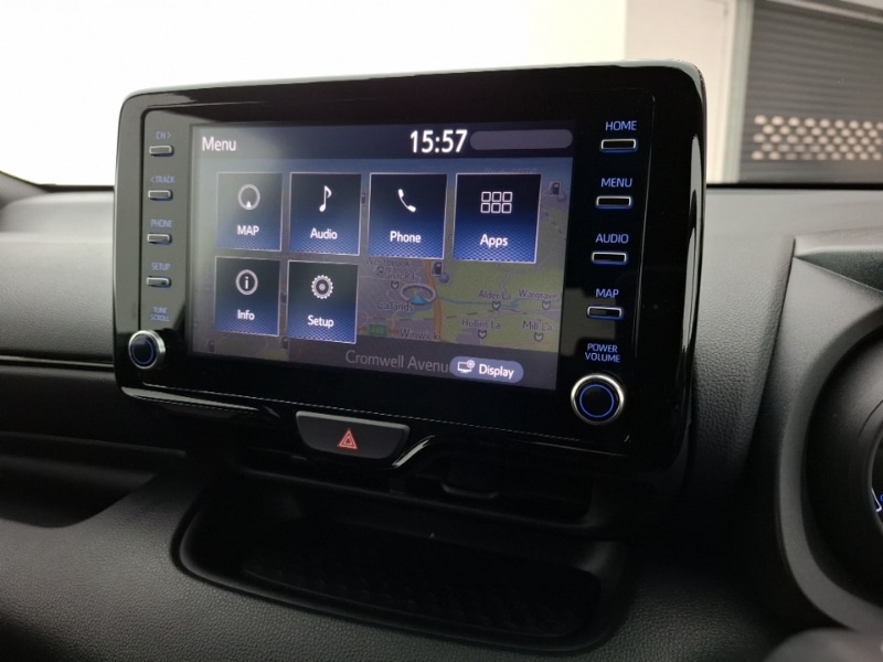 Used Toyota Yaris 2023 for sale - 77289852: Photo 17