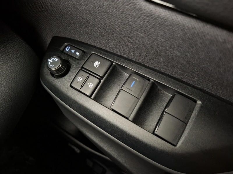 Used Toyota Yaris 2023 for sale - 77289852: Photo 18