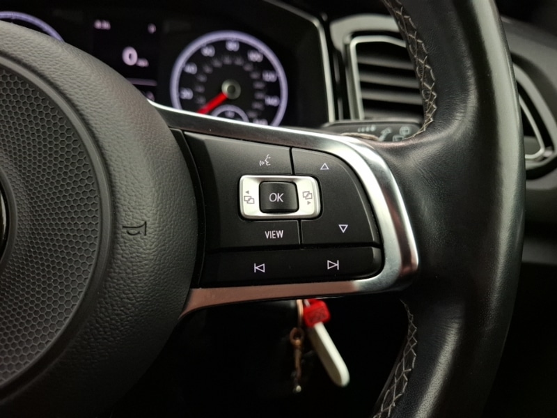 Used Volkswagen T-Roc 2021 for sale - 77333638: Photo 15