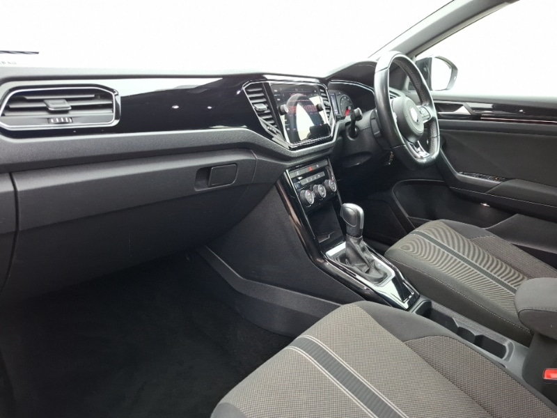 Used Volkswagen T-Roc 2021 for sale - 77333638: Photo 5