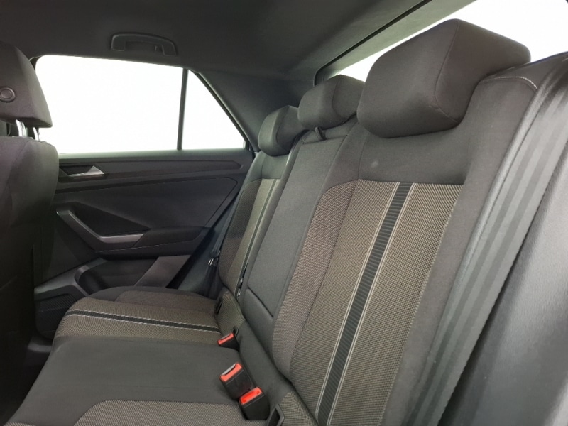 Used Volkswagen T-Roc 2021 for sale - 77333638: Photo 6