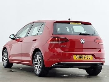 Used Volkswagen Golf 2018 for sale - 75989098: Photo