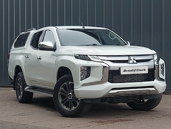 Mitsubishi - L200