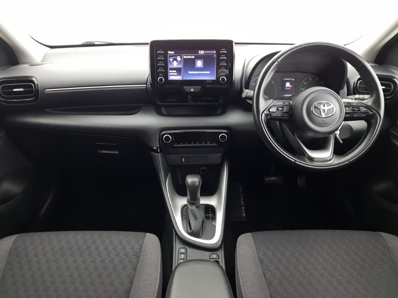 Used Toyota Yaris 2020 for sale - 76129736: Photo 2