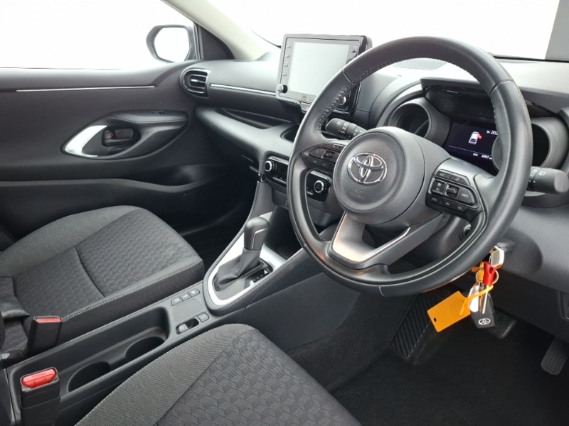 Used Toyota Yaris 2022 for sale - 77948107: Photo 12