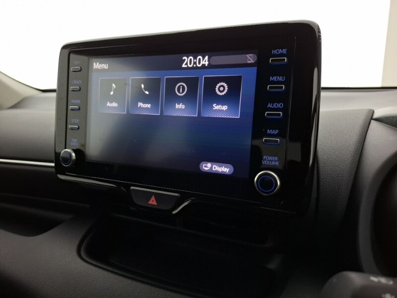 Used Toyota Yaris 2022 for sale - 77948107: Photo 18