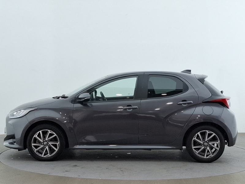 Used Toyota Yaris 2022 for sale - 77948107: Photo 4