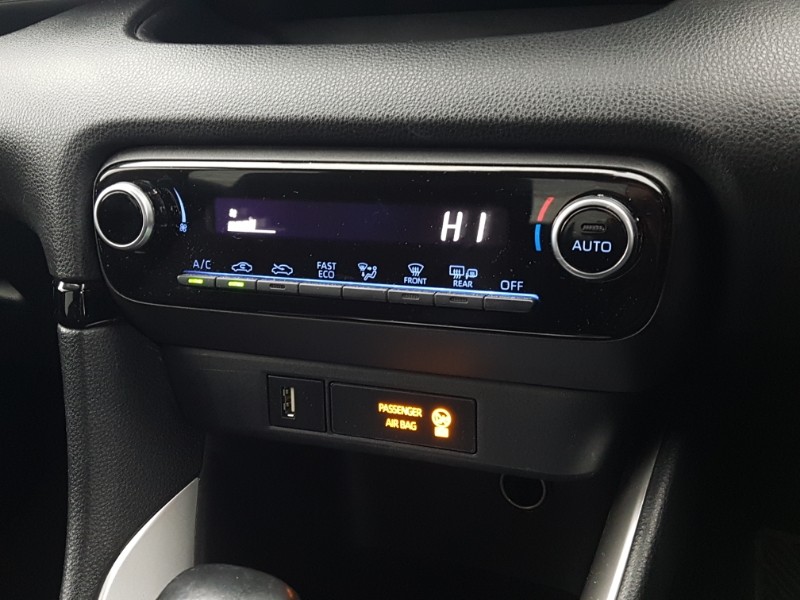 Used Toyota Yaris 2022 for sale - 76129737: Photo 16