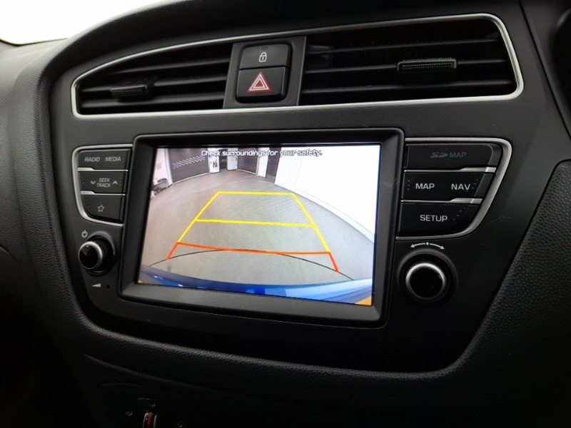 Used Hyundai i20 2019 for sale - 76378709: Photo 11