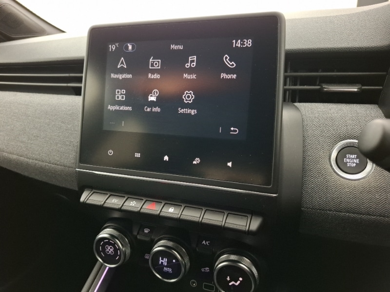 Used Renault Clio 2025 for sale - 77385706: Photo 16