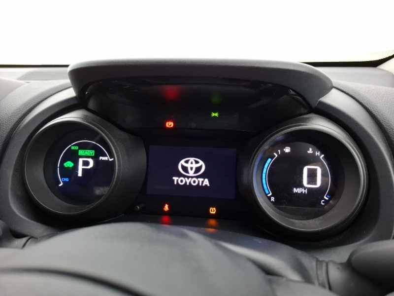 Used Toyota Yaris Cross 2022 for sale - 76773897: Photo 10