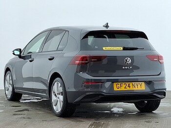 Used Volkswagen Golf 2024 for sale - 77293842: Photo