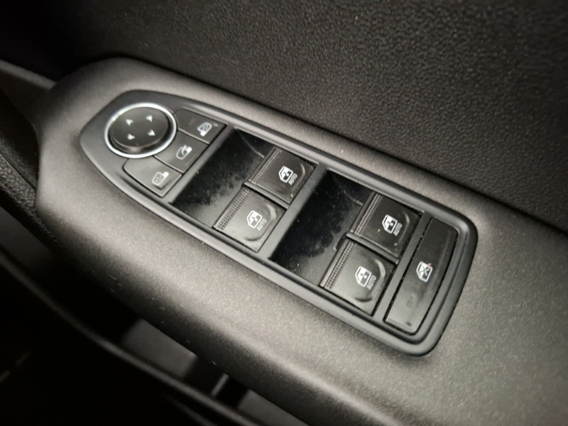 Used Renault Captur 2020 for sale - 77034842: Photo 19