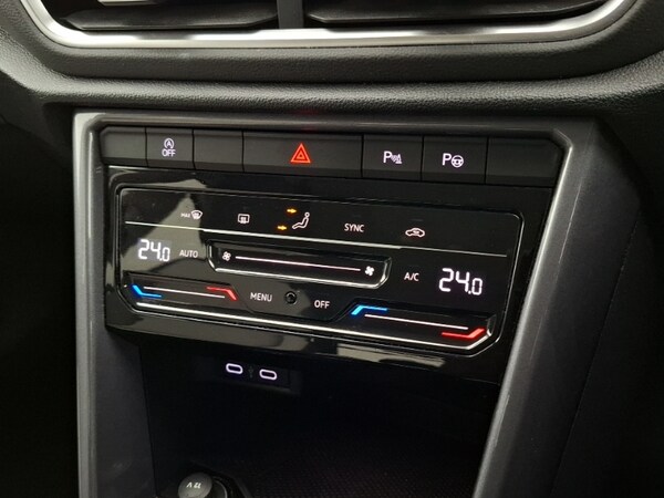 Used Volkswagen T-Roc 2022 for sale - 76275587: Photo 16