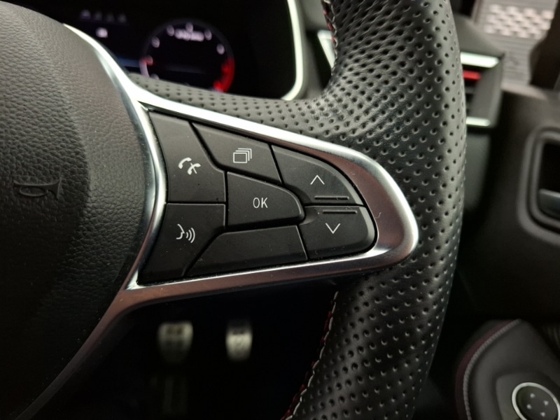 Used Renault Clio 2023 for sale - 76533080: Photo 15