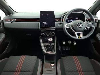 Used Renault Clio 2023 for sale - 76533080: Photo