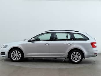 Used Skoda Octavia 2019 for sale - 79700498: Photo