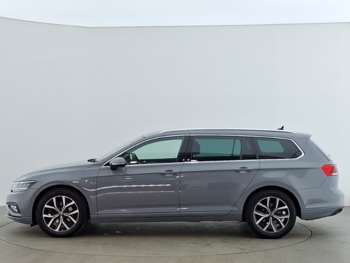 Used Volkswagen Passat 2022 for sale - 74826433: Photo