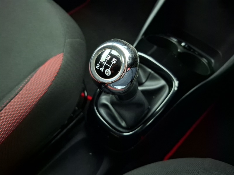 Used Toyota AYGO 2017 for sale - 76483969: Photo 13