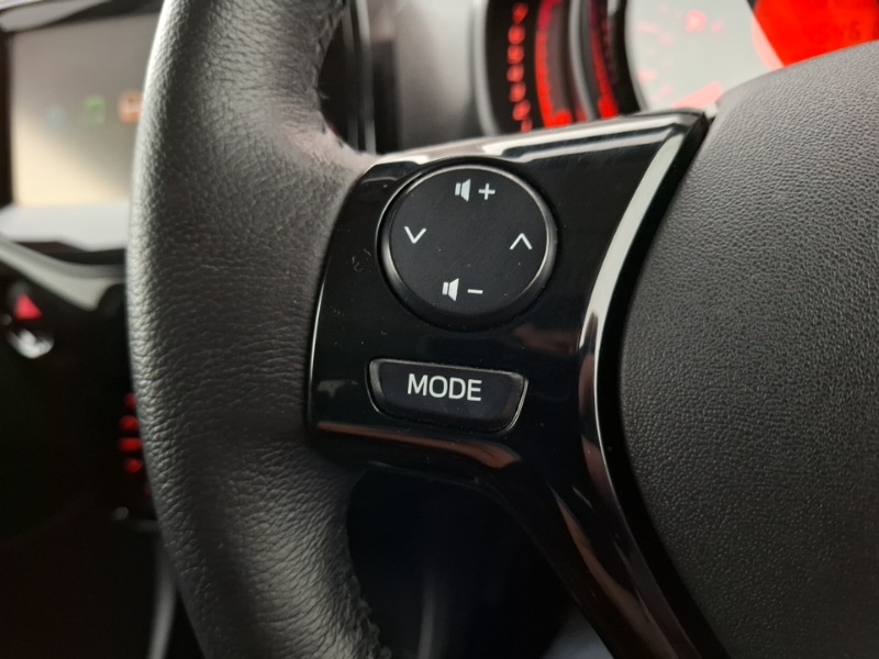 Used Toyota AYGO 2017 for sale - 76483969: Photo 14