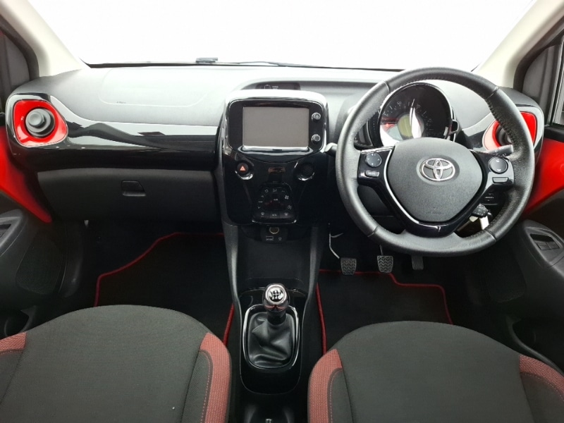 Used Toyota AYGO 2017 for sale - 76483969: Photo 2