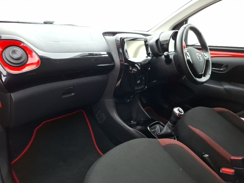 Used Toyota AYGO 2017 for sale - 76483969: Photo 5