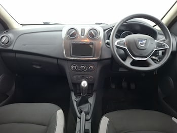 Used Dacia Sandero Stepway 2020 for sale - 79581197: Photo
