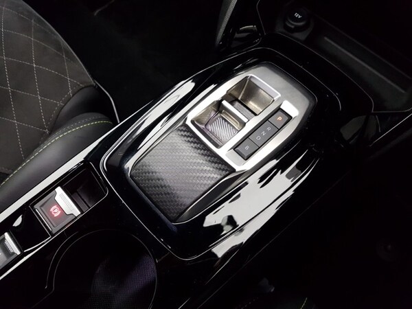 Used Peugeot 208 2022 for sale - 76199403: Photo 13