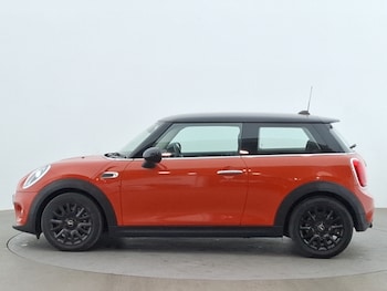 Used MINI Hatch 2019 for sale - 79243350: Photo