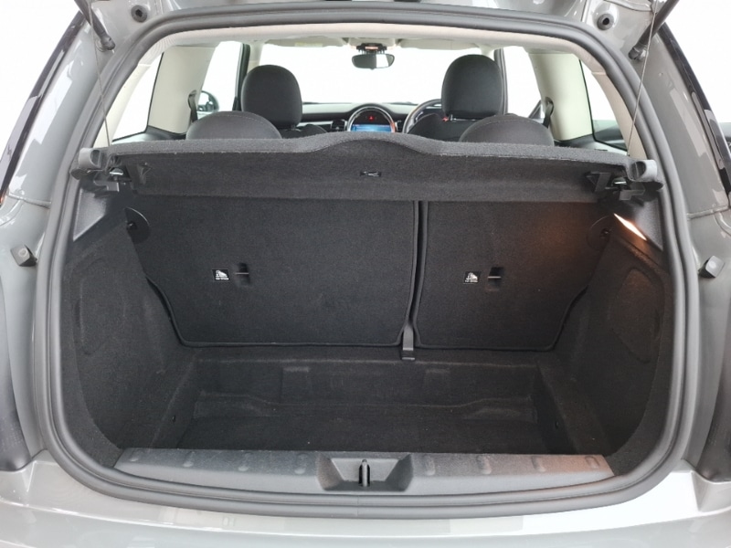 Used MINI Hatch 2021 for sale - 76431600: Photo 8