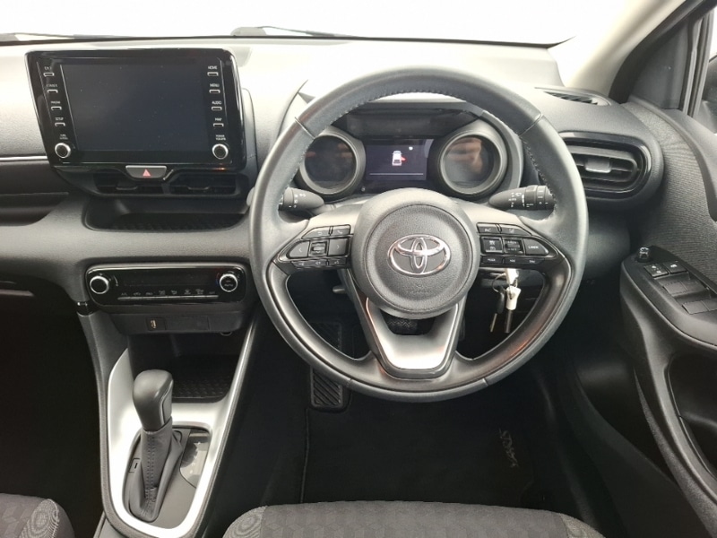 Used Toyota Yaris 2021 for sale - 76414354: Photo 7