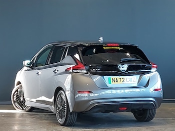 Used Nissan Leaf 2022 for sale - 76732095: Photo