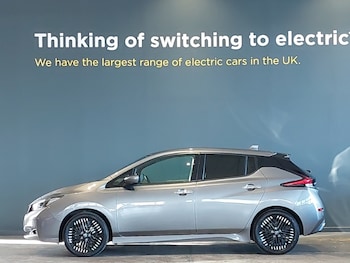 Used Nissan Leaf 2022 for sale - 76732095: Photo