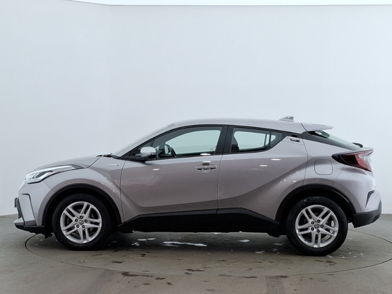 Used Toyota C-HR 2021 for sale - 76935555: Photo 4