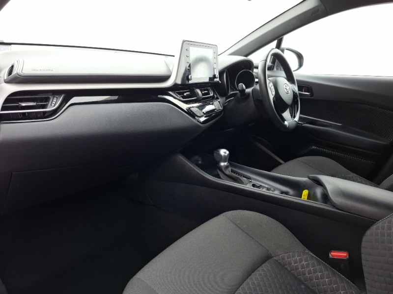 Used Toyota C-HR 2021 for sale - 76935555: Photo 5