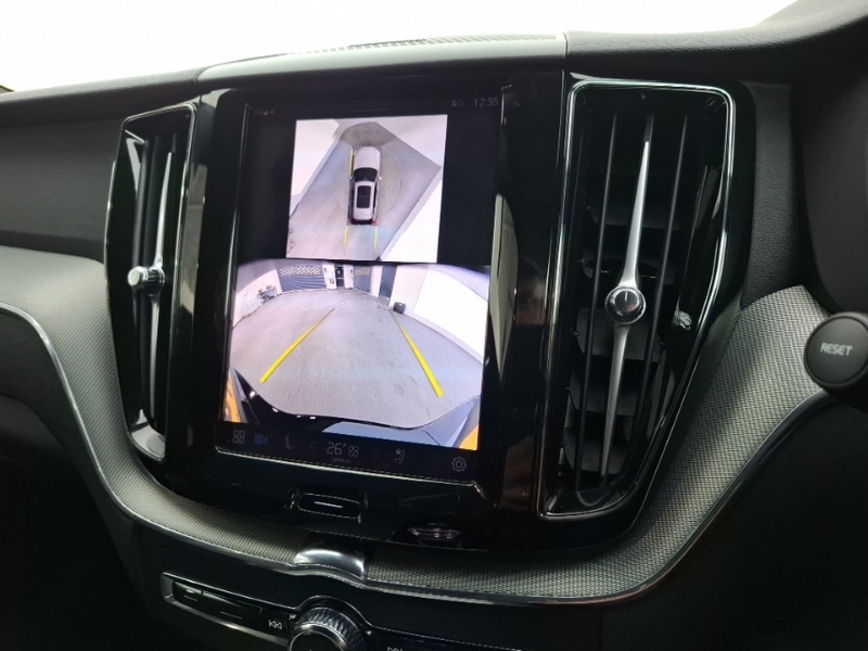 Used Volvo XC60 2024 for sale - 77197401: Photo 11