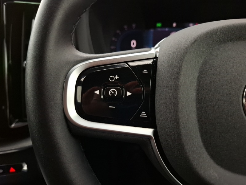 Used Volvo XC60 2024 for sale - 77197401: Photo 14