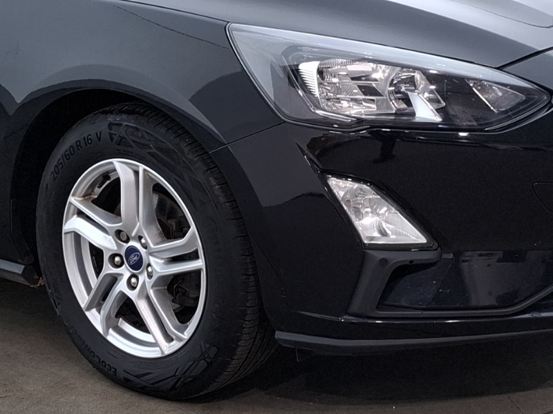 Used Ford Focus 2021 for sale - 76951624: Photo 9