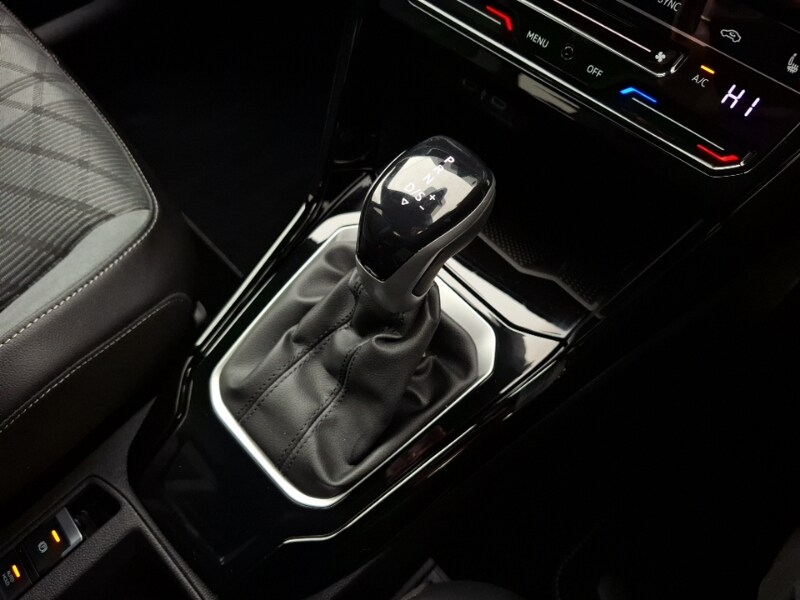 Used Volkswagen T-Roc 2025 for sale - 77149899: Photo 13