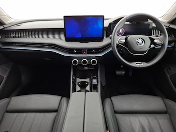 Used Skoda Superb 2024 for sale - 78440036: Photo