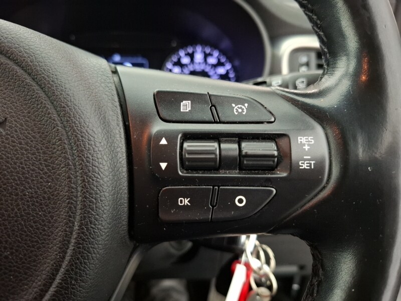 Used Kia Sorento 2017 for sale - 76815776: Photo 17